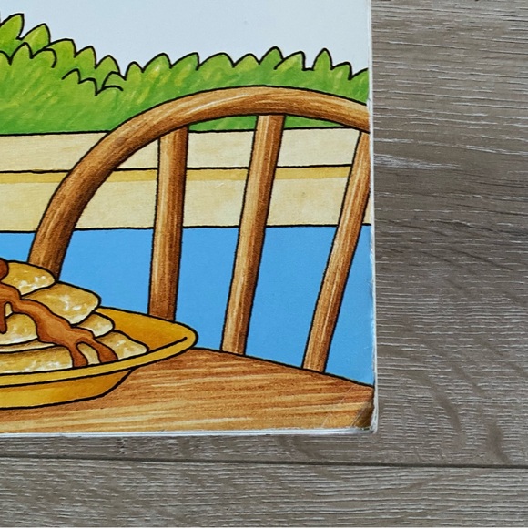 Vintage If you give a pig a pancake big book 17” by Laura Numeroff Scholastic - Picture 12 of 12